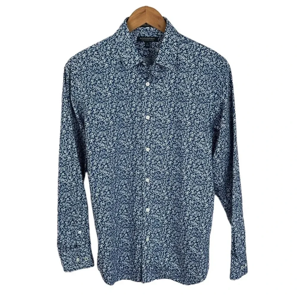 BF160 Mens Banana Republic Standard Fit Non Iron Floral Print Button Shirt S